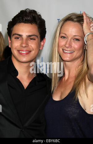 Die 7. jährlichen Television Academy Ehren abgehaltenen SLS Hotel - Anreise mit: Jake, Teri Polo wo: Los Angeles, California, Vereinigte Staaten von Amerika als: 1. Juni 2014 Stockfoto