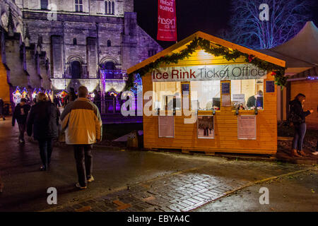 Winchester Cathedral Christmas Market, Hampshire, England, Großbritannien. Stockfoto