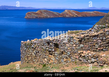 Außenwand der Chinkana (Bedeutung Labyrinth in Quechua) archäologische Stätte auf Isla del Sol im Titicacasee, Bolivien Stockfoto