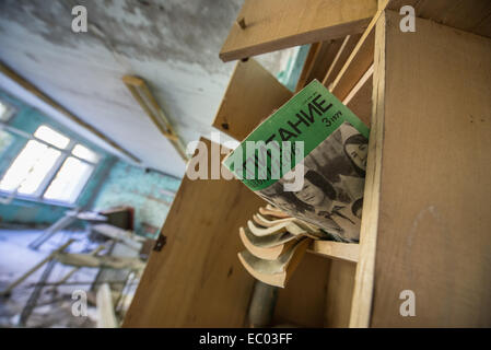 Mittelschule Nummer 3 in Pripyat verlassene Stadt, Sperrzone von Tschernobyl, Ukraine Stockfoto