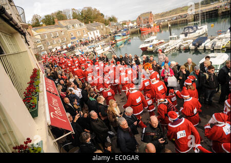 Padstow Santa Run 2014 Santa Bike Ride Cornwall Stockfoto