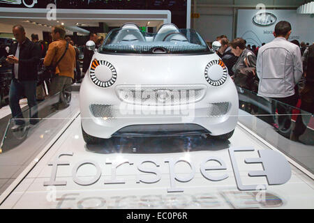 Genf - März 8: Das Smart ForSpeed vollelektrische Konzeptfahrzeug auf Vorschau auf der 81. internationalen Motor Show Palexpo-Genf-o Stockfoto