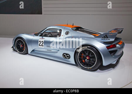 Genf - März 8: Der Porsche 918 RSR auf dem Display auf der 81. International Motor Show Palexpo-Genf am 8. März; 2011 in Genf Stockfoto