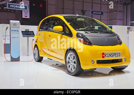 Genf - März 8: Der Mitsubishi IMIEV Elektro-Auto von Rindpeed auf dem Display auf der 81. internationalen Motor Show Palex angepasst Stockfoto