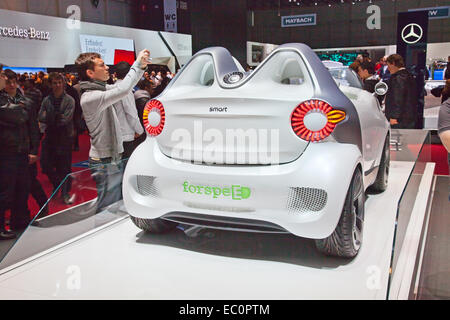 Genf - März 8: Das Smart ForSpeed vollelektrische Konzeptfahrzeug auf Vorschau auf der 81. internationalen Motor Show Palexpo-Genf-o Stockfoto