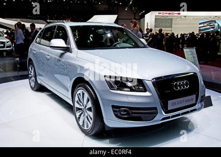 Genf - März 8: Der Audi Q5 Hybrid auf dem Display auf der 81. International Motor Show Palexpo-Genf am 8. März; 2011 in Genf Stockfoto