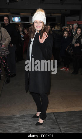 London, UK. 7. Dezember 2014. Kara Tointon besucht die Gala-Vorstellung von "Edward Scissorhands" Sadler es Wells. Bildnachweis: Ferdaus Shamim/ZUMA Draht/Alamy Live-Nachrichten Stockfoto