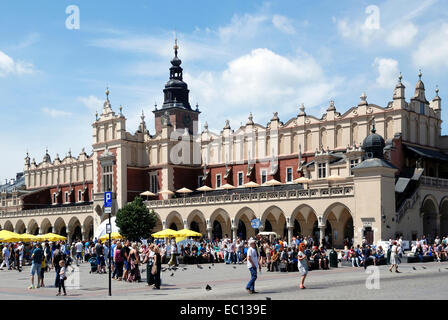 Tuchhallen auf dem Markt Platz von Krakau in Polen. Stockfoto