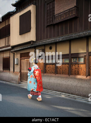 Echte Geisha in Kyoto, Japan. Stockfoto