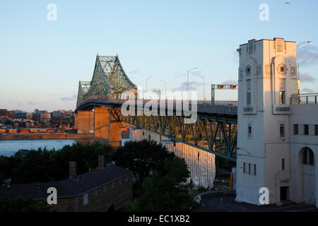 Jacques Cartier Brücke, Montreal, Québec, Kanada Stockfoto