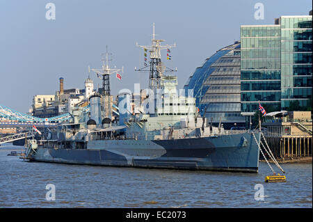 HMS Belfast Museum Schiff des Imperial War Museum, River Thames, South Bank, London, England, Vereinigtes Königreich Stockfoto
