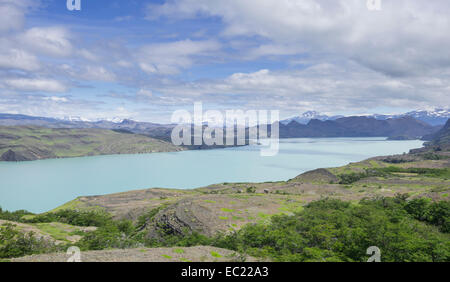 See Lago Nordenskjold, Torres del Paine Nationalpark, Magallanes y la Antártica Chilena Region, Chile Stockfoto