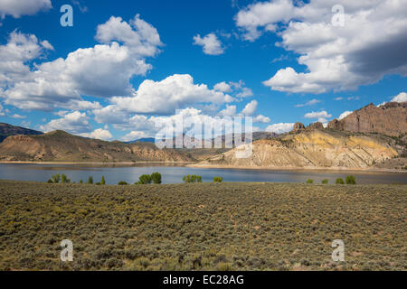 Dillon Zinnen und Gunnison River entlang Route 50 in den Rocky Mountains von Colorado Stockfoto