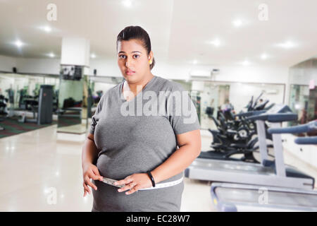 indische übergewichtige Dame Weight Loss problem Stockfoto