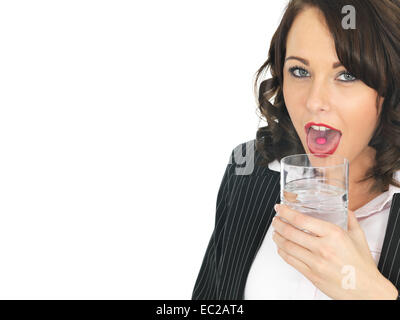 Unwohl Business Frau nehmen Tabletten Stockfoto