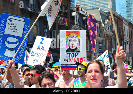 Eine Anti-Putin-Plakat in 2014 World Pride in Toronto aufgehalten. Stockfoto