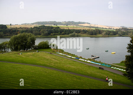 Linlithgow Loch und den Park von Schloss Stockfoto