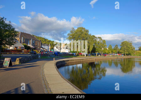 Die Wiesen und den Fluß Teith, Callander, Trossachs, Stirlingshire, Schottland, UK Stockfoto