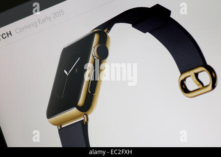 Apple Watch - die Apple Watch Kollektion bietet hochglanzpoliertem Edelstahl und Raum schwarzen Edelstahlgehäuse. Die dis Stockfoto