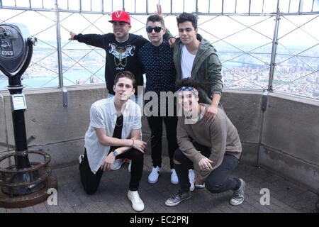 American Boy-Band, Midnight Red besuchen Sie The Empire State Building mit: Eric Secharia, Joey Diggs Jr., Colton Rudloff Thomas Augusto, Anthony Ladao Where: New York City, New York, USA bei: 5. Juni 2014 Stockfoto