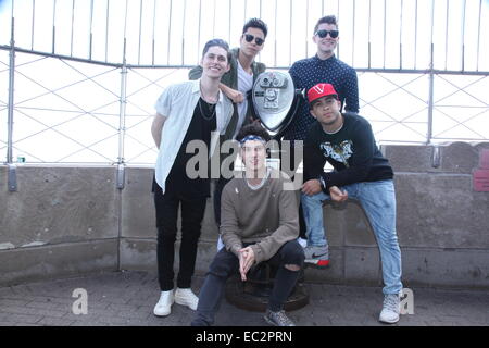 American Boy-Band, Midnight Red besuchen Sie The Empire State Building mit: Eric Secharia, Joey Diggs Jr., Colton Rudloff Thomas Augusto, Anthony Ladao Where: New York City, New York, USA bei: 5. Juni 2014 Stockfoto