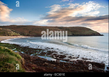 Manorbier Bay in der Nähe von Tenby in Pembrokeshire, Wales UK Stockfoto