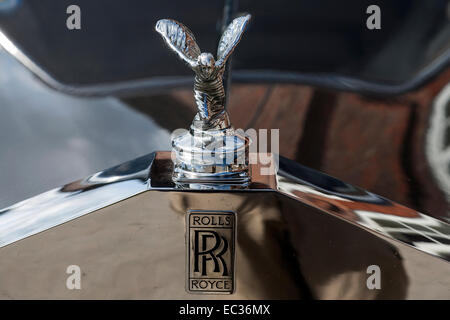Spirit of Ecstasy, kniend, Kühlerfigur, Rolls-Royce Stockfoto