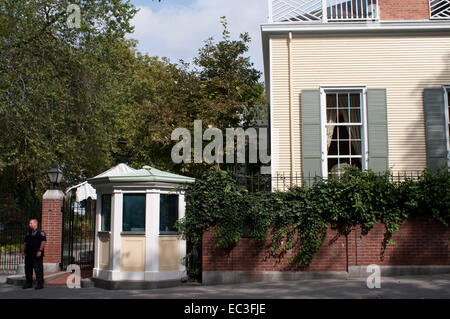 Gracie Mansion, Carl Schurz Park, Upper East Side, Manhattan, New York City. Carl Schurz beherbergt. East End Avenue zwischen der 83. ein Stockfoto