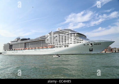 Kreuzfahrtschiff MSC Preziosa, IMO 9595321 Stockfoto