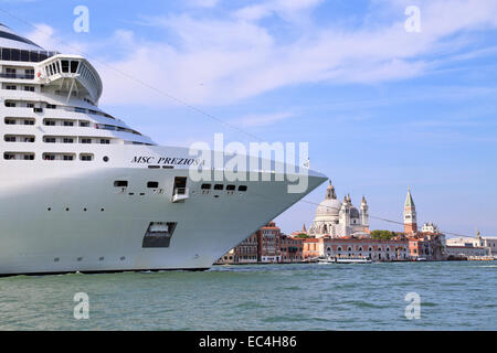 Kreuzfahrtschiff MSC Preziosa, IMO 9595321 Stockfoto