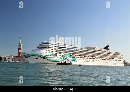 Kreuzfahrtschiff Norwegian Jade, IMO 9304057 Stockfoto