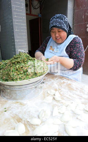 Küche in Straße Xian China Stockfoto