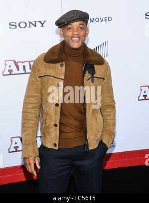 New York, USA. 7. Dezember 2014.  Will Smith kommt an der New Yorker Premiere von "Annie" in der Ziegfeld Theater in New York City Credit: Patrick Morisson/Alamy Live News Stockfoto