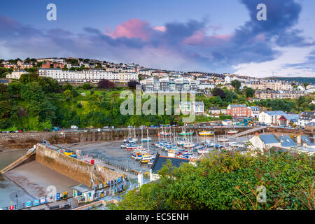 Blick über Hafen, Ilfracombe, North Devon, England, Vereinigtes Königreich, Europa. Stockfoto
