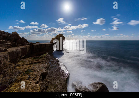 Preikestolen auf der Isle of Portland bei Nacht, Dorset, England, United Kingdom, Europe. Stockfoto