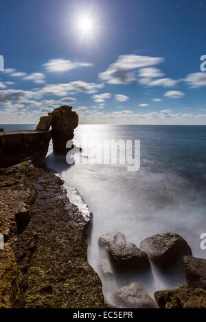 Preikestolen auf der Isle of Portland bei Nacht, Dorset, England, United Kingdom, Europe. Stockfoto