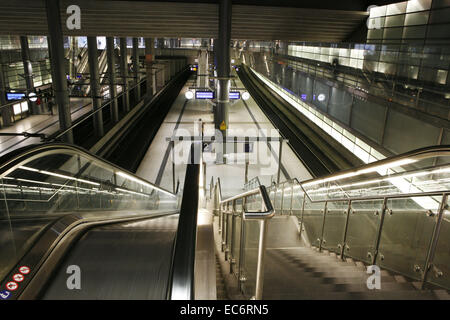 DB Deutsche Bahn station Podsdamer Platz Berlin Deutschland Europa Stockfoto