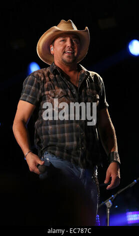 Jason Aldean führt auf LP Field am Abend 2 der CMA Music Festival mit 2014: Jason Aldean Where: Nashville, Tennessee, USA bei: 7. Juni 2014 Stockfoto