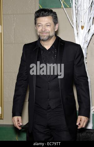 Los Angeles, Kalifornien, USA. 9. Dezember 2014. Andy Serkis im Ankunftsbereich für der HOBBIT: die Schlacht der fünf HEERE Premiere, der Dolby Theater in Hollywood und Highland Center, Los Angeles, CA 9. Dezember 2014. Bildnachweis: Michael Germana/Everett Collection/Alamy Live-Nachrichten Stockfoto