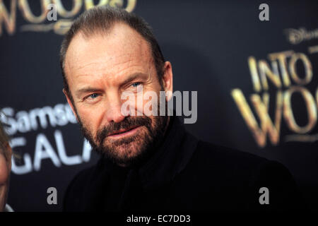 Sting besucht die "Into The Woods"-Weltpremiere auf der Ziegfeld Theater am 8. Dezember 2014 in New York City. / picture Alliance Stockfoto