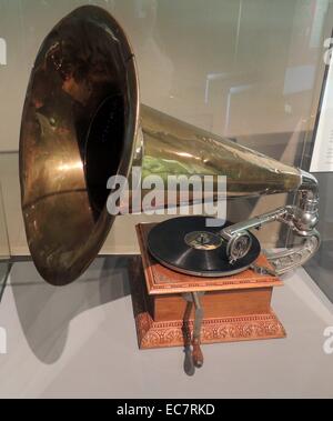 Die Berliner Gramophone für Cinema Sound verwendet. Das grammophon wurde von der Norwegischen Film Pionier und Kino Direktor, Hugo Hermansen besaß. Schallplattenwiedergabegeräte wurden in den frühesten Kinos verwendet Stummfilme zu begleiten. Stockfoto