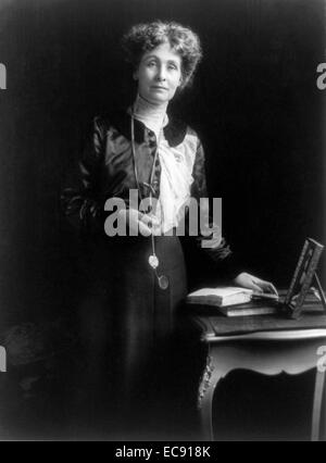 Emmeline Pankhurst war der prominenteste der britischen Suffragetten. 1913 Stockfoto