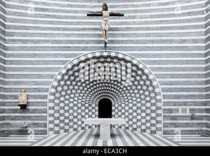 Chor der Kirche Chiesa di San Giovanni Battista, Architekt Mario Botta, Fusio, mogno, lavizzara, Kanton Tessin Stockfoto