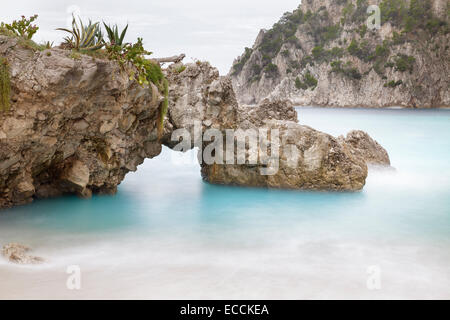 Sirenen Rock, Capri, Kampanien, Italien Stockfoto