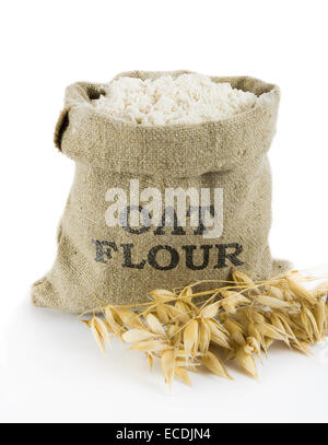 Hafermehl in kleinen Leinen sack Stockfoto