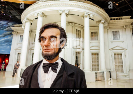 Springfield Illinois, Abraham Lincoln Presidential Museum, innen, lebensgroße lebensgroße Statue, das Weiße Haus, IL140903079 Stockfoto