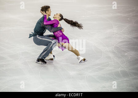 Barcelona, Katalonien, Spanien. 11. Dezember 2014. ALLA LOBODA/PAVEL DROZD (RUS) führen in DANCE JUNIOR - Kurzprogramm bei der ISU Grand Prix of Figure Skating Finale in Barcelona - die ISU Finale des Grand Prix der Eiskunstlauf, an gehalten werden gemeinsam mit dem ISU Junior Grand Prix Final, die Krönung der Grand-Prix-Serie Schaltung in Barcelona stattfindet. Bildnachweis: Matthias Oesterle/ZUMA Wire/ZUMAPRESS.com/Alamy Live-Nachrichten Stockfoto