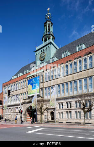 Ehemaliges Rathaus, heute ostfriesischen Museum, Emden, Ostfriesland, Niedersachsen, Deutschland Stockfoto