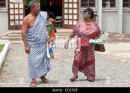 Ethnische Gemeinde am Heiligen-Geist-Kathedrale, Adabraka, Accra, Ghana Stockfoto