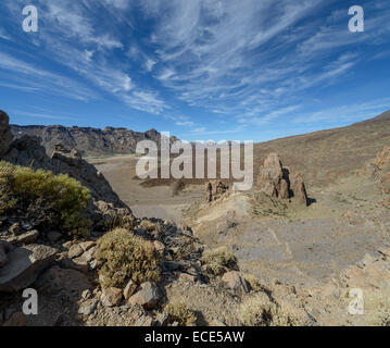 La Catedral (Kathedrale), einem konischen vulkanische Stecker eines de Garcia Felsen im Nationalpark Las Canadas del Teide, Teneriffa. Stockfoto